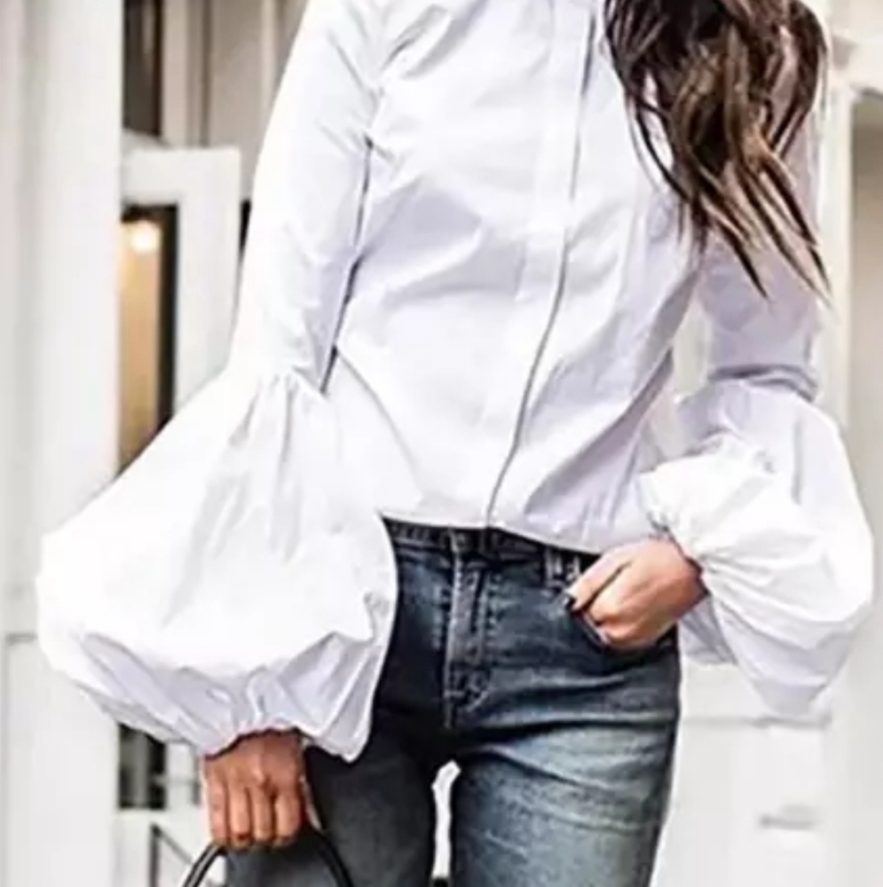 High neck fluted sleeve button woman blouse